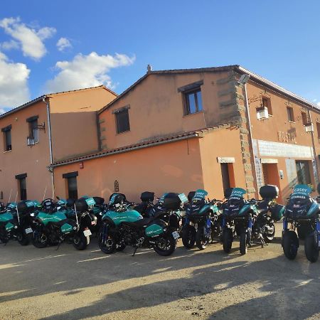 El Huesped Del Sevillano Ar Lagartera Buitenkant foto